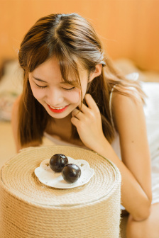 平田弥里